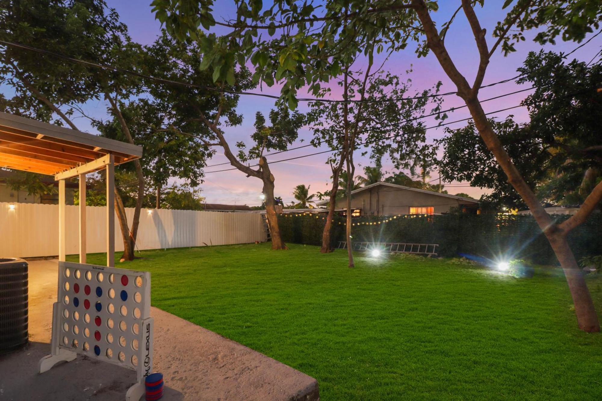 Spacious And Luxurious Home Centrally Located Between Miami And Ft. Lauderdale Miramar Exteriér fotografie